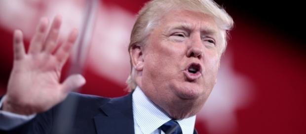 Trump rages at Aussie refugee deal. ( photo; flickr Gage Skidmore) Trump rages at Aussie refugee deal. ( photo; flickr Gage Skidmore)