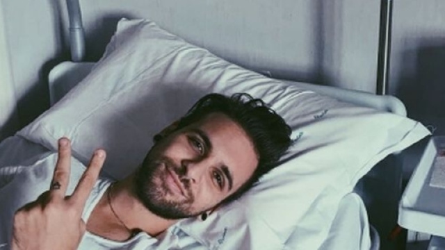Alessio Bernabei ricoverato in ospedale