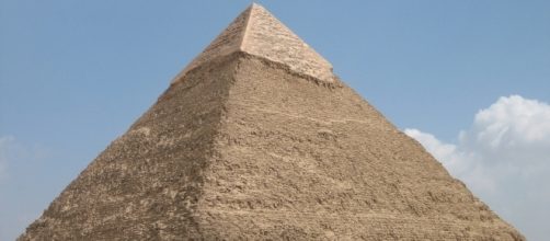 Great Pyramid of Giza [Image by Jerome Bon|Flickr| Cropped | CC BY- 2.0 ]