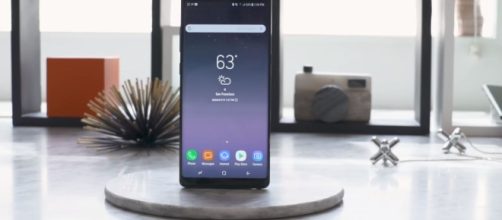 Samsung Galaxy Note 8 hands on -Image- YouTube/The Verge