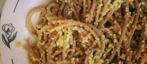 Spaghetti integrali bio con pesto di lupini e menta
