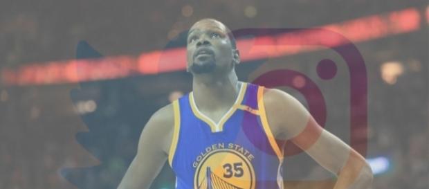Kevin Durant en un partido con los Warriors Kevin Durant en un partido con los Warriors