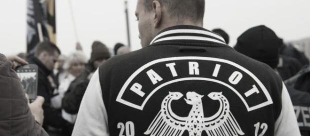 I partiti di estrema destra si presentano alle elezioni in Germania I partiti di estrema destra si presentano alle elezioni in Germania