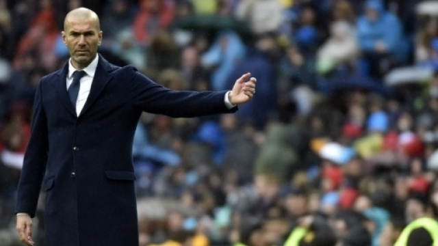 Zinedine Zidane et le Real Madrid se sont inclinés pour la première fois, cette saison - france24.com