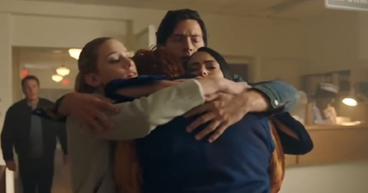 'Riverdale' actor KJ Apa involved in car crash after 16hour work