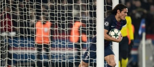 Milan, colpo di scena su Cavani