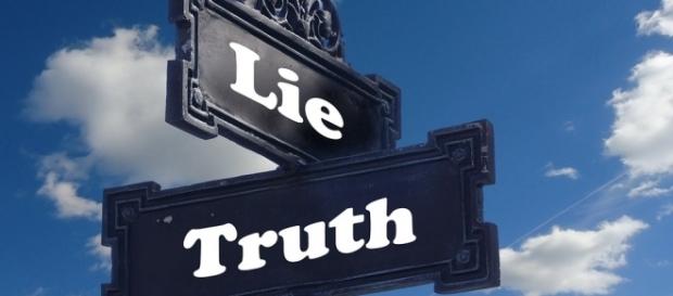 "Lie, Truth" signs. Image credit - Pixabay "Lie, Truth" signs. Image credit - Pixabay