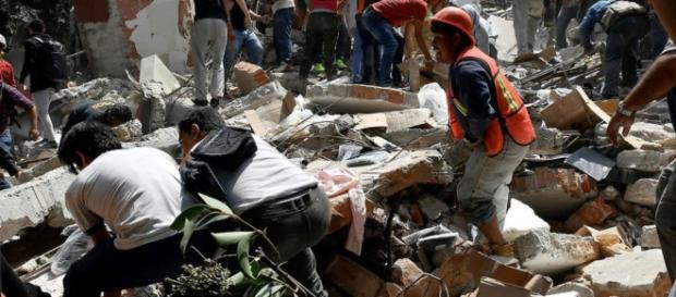 México, un soldado en cada hijo te dio México, un soldado en cada hijo te dio