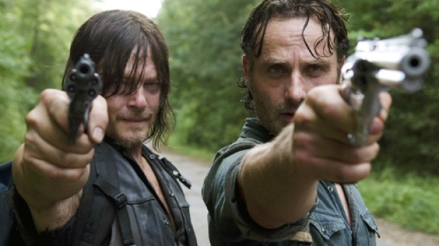 The Walking Dead' Season 8 and 'Fear the Walking Dead' Mid-Season ... - horrornewsnetwork.net