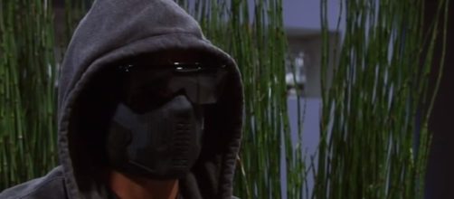 Steve Burton is the man behind the mask. Youtube screen capture / General Hospital