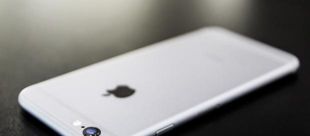 iPhone 8: Tim Cook is excited about the trend on the first day of sales. {Image credit: Pixabay} iPhone 8: Tim Cook is excited about the trend on the first day of sales. {Image credit: Pixabay}