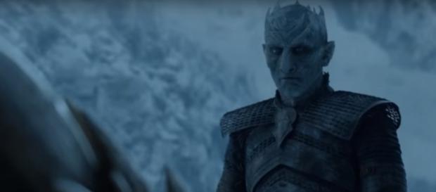 The Night King raises Viserion from the dead / Photo via MiseIain,YouTube The Night King raises Viserion from the dead / Photo via MiseIain,YouTube
