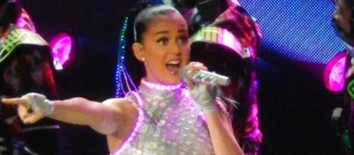 Katy Perry holds concert tour in Pennsylvania. [Image Credit:slgckgc/Wikimedia Commons]