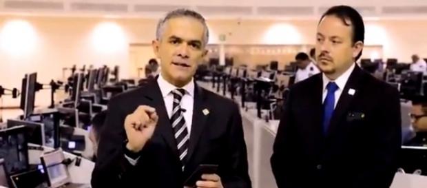Miguel Ángel Mancera presenta la Alerta C5-CDMX Miguel Ángel Mancera presenta la Alerta C5-CDMX