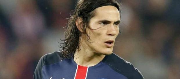 Quand Nasser Al-Khelaifi achète Cavani Quand Nasser Al-Khelaifi achète Cavani