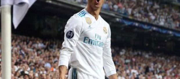 Real Madrid golea al Apoel con doblete de Cristiano Ronaldo. - rdeportiva.com Real Madrid golea al Apoel con doblete de Cristiano Ronaldo. - rdeportiva.com