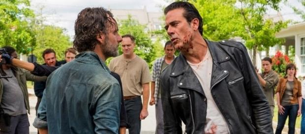 The Walking Dead, saison 7 : les 9 moments-clés de l'épisode 8 qui ... - premiere.fr The Walking Dead, saison 7 : les 9 moments-clés de l'épisode 8 qui ... - premiere.fr