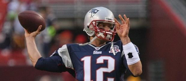 Tom Brady lead the Patriots to a win against the Texans- Photo by Keith Allison- https://www.flickr.com/photos/keithallison/6824854509 Tom Brady lead the Patriots to a win against the Texans- Photo by Keith Allison- https://www.flickr.com/photos/keithallison/6824854509