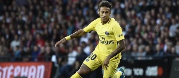 A la Une | Les 10 plus gros transferts réalisés cet été en L1 - dna.fr A la Une | Les 10 plus gros transferts réalisés cet été en L1 - dna.fr