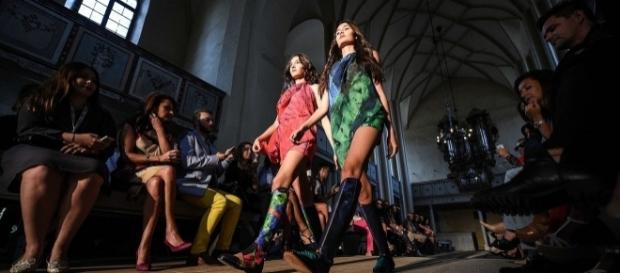 Fashion event inside a church, Image Credit: Orgamea / Wikimedia Fashion event inside a church, Image Credit: Orgamea / Wikimedia