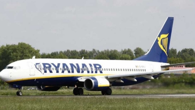 Bari, Ryanair colpisce ancora. Sul Bari-Bologna finisce la benzina ... - ilquotidianoitaliano.com