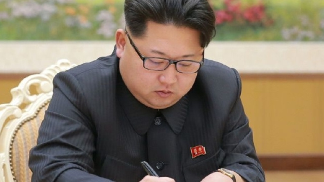 Kim Jong-un, lettera ai governi del mondo: 'Fermate Donald Trump o sarà il disastro nucleare'