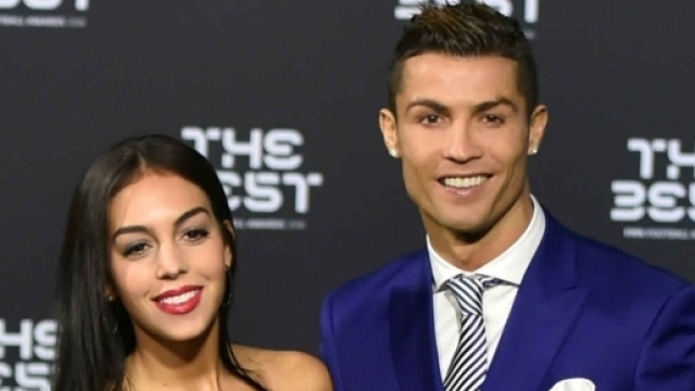 Le sexe du b&eacute;b&eacute; de Ronaldo r&eacute;v&eacute;l&eacute; par erreur !