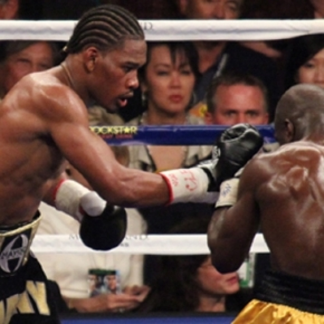 Daniel Jacobs (left) believes he can stop Canelo Alvarez if a fight is set. [Image Credit: Bret Newton/Wikimedia Commons]