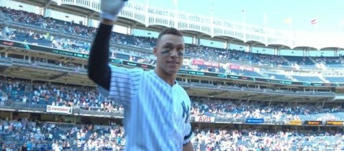 Aaron Judge set the rookie record for home runs in a season while helping the Yankees defeat the Royals Monday. [Image via MLB/YouTube]