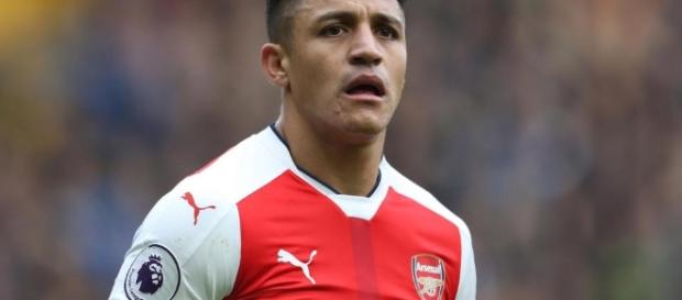 Alexis Sánchez no ha sido titular en los primeros partidos del Arsenal Alexis Sánchez no ha sido titular en los primeros partidos del Arsenal