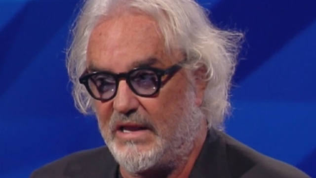 Flavio Briatore parla di lavoro, giovani, ruolo delle donne e di ricchezza