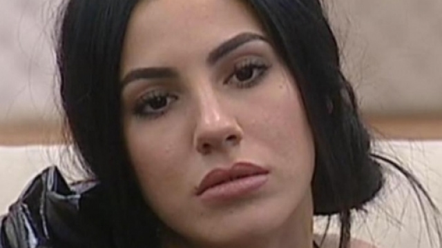 Gossip: Giulia De Lellis 'graziata' al GF VIP? Il web insorge.