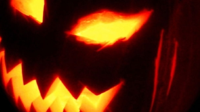 Libri da leggere la sera di Halloween: racconti dell'orrore agghiaccianti!