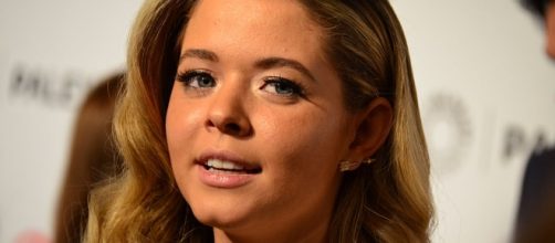 Sasha Pieterse gets emotional due to her sudden weight gain. (Wikimedia/Mingle Media TV)