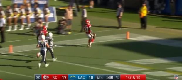 Kareem Hunt running for a touchdown (c) https://www.youtube.com/channel/UCDVYQ4Zhbm3S2dlz7P1GBDg Kareem Hunt running for a touchdown (c) https://www.youtube.com/channel/UCDVYQ4Zhbm3S2dlz7P1GBDg