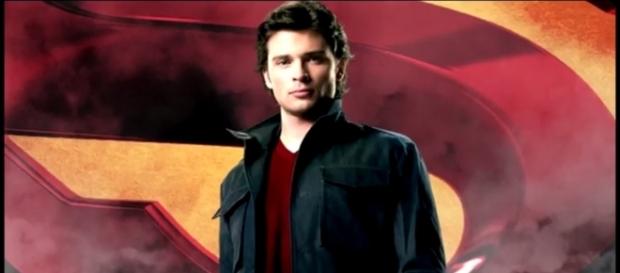 Tom Welling WANTS to Be on The Flash & CW TV - YouTube/ComicBookCast2 Tom Welling WANTS to Be on The Flash & CW TV - YouTube/ComicBookCast2