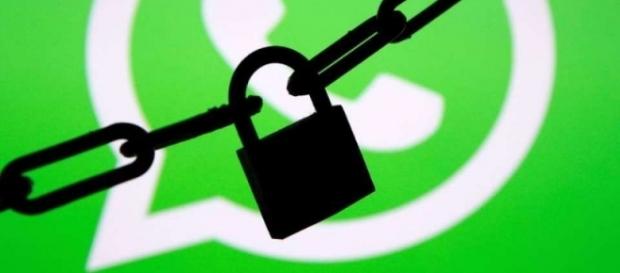 WhatsApp deve arrendersi, le autorità dispongono il blocco delle comunicazioni WhatsApp deve arrendersi, le autorità dispongono il blocco delle comunicazioni