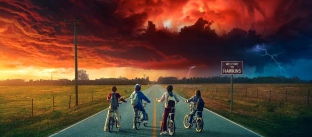 Après le succès aussi spectaculaire que mérité de la première saison, Stranger Things revient sur nos écrans le 27 octobre - crédit : isup.ws Après le succès aussi spectaculaire que mérité de la première saison, Stranger Things revient sur nos écrans le 27 octobre - crédit : isup.ws