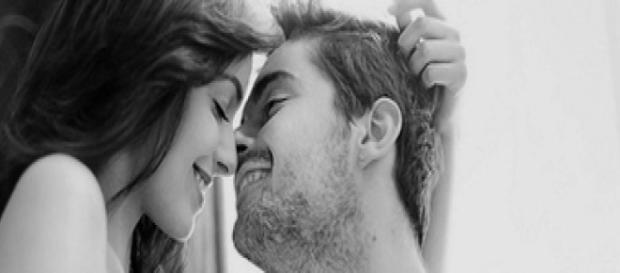 O amor é a fonte que nos tira da dor, com ele teremos tudo e sem ele não teremos nada O amor é a fonte que nos tira da dor, com ele teremos tudo e sem ele não teremos nada