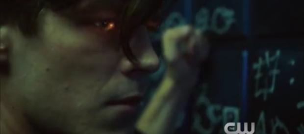 ‘The Flash’ season 4: All the cast members discussed--Image source--tvpromosdb--youtube screenshot ‘The Flash’ season 4: All the cast members discussed--Image source--tvpromosdb--youtube screenshot