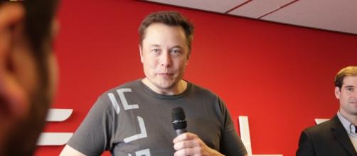 Could the intelligence of this genius put Moscow on its knees? Tesla and SpaceX will play a... - Elon Musk by Tesla Owners Club Belgium/Flickr