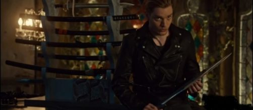 Dominic Sherwood returns as Jace Herondale in the "Shadowhunters" Season 3.(Image :YouTube | SH Updates HD)