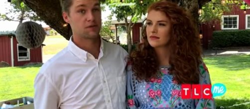 Jeremy Roloff and Audrey Roloff show off their daughter, Ember. [Image Credit: TLC/YouTube]