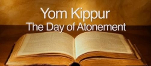 Yom Kippur is celebrated on September 29, 2017 [Image Credit: ASKDrBrown/YouTube screenshot]