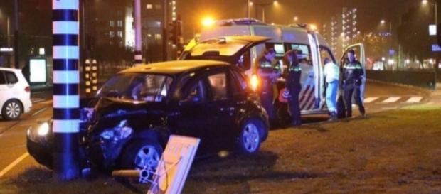 Agüero sofre acidente de carro enquanto voltava de show Agüero sofre acidente de carro enquanto voltava de show