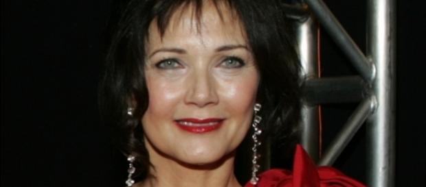 Lynda Carter responds to James Cameron's criticisms on "Wonder Woman" film. (Wikimedia/The Heart Truth) Lynda Carter responds to James Cameron's criticisms on "Wonder Woman" film. (Wikimedia/The Heart Truth)