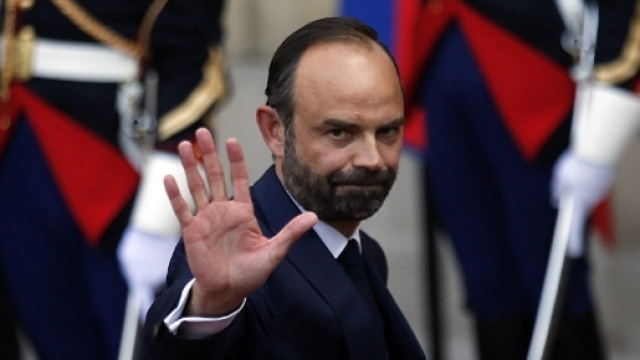 Budget, vraie ou fausse surprise du Premier ministre? - Sputnik France - sputniknews.com