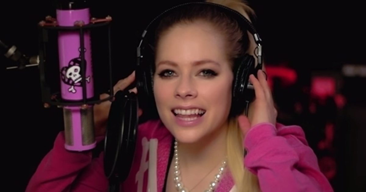 Avril Lavigne Hints At Sixth Studio Record, Says Fans 'deserve Best Effort'