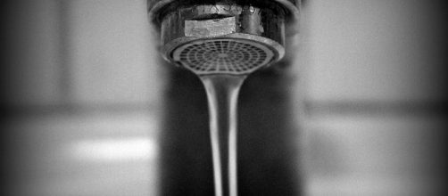 Having high water pressure in your house can cause severe issues - Image via pixabay.com