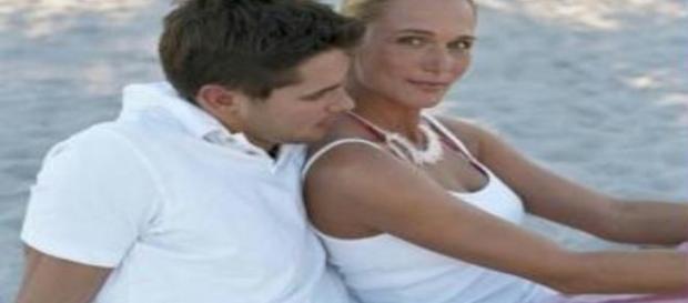 Algumas mulheres preferem homens mais novos Algumas mulheres preferem homens mais novos